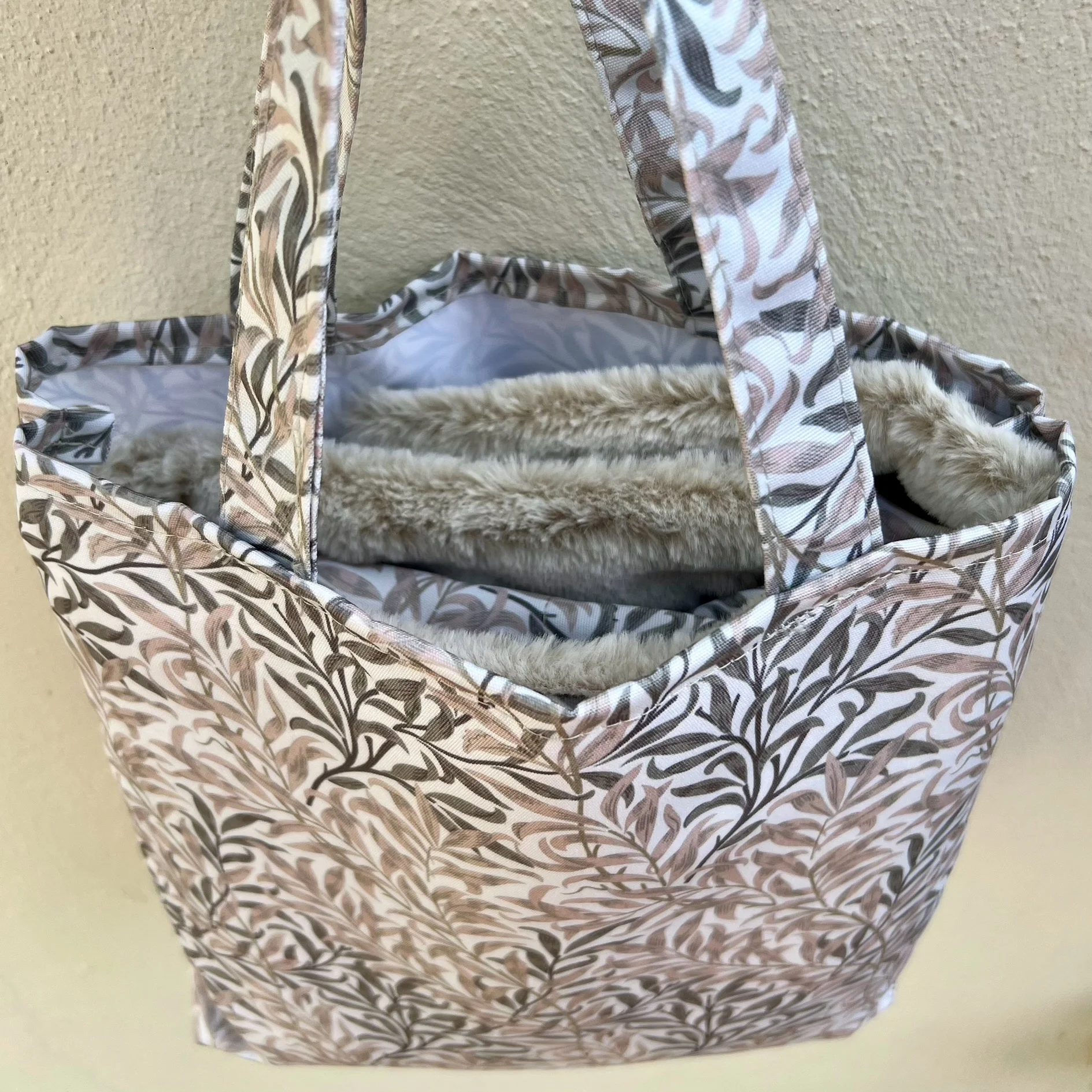 Thumb 2